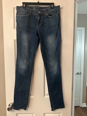 Mossimo Supply Co. Indigo Skinny Jeans 8R, fits like a 4
